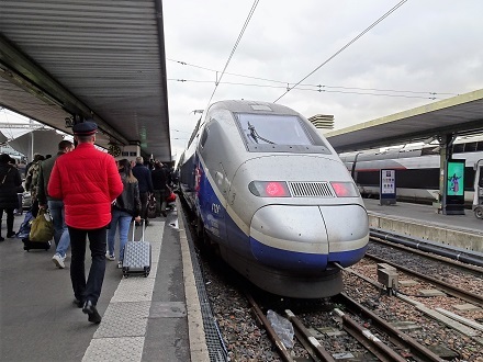 2018 パリ リヨン駅 TGV①